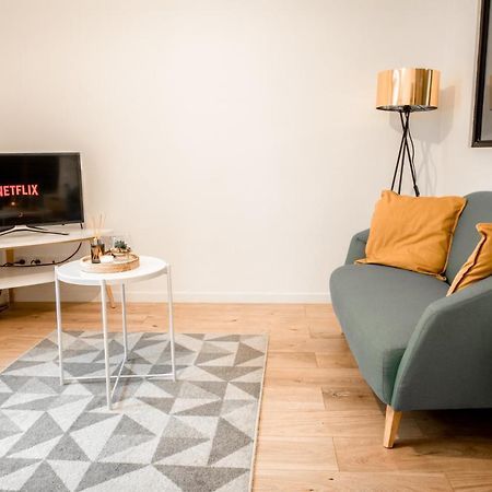 Charmant F2 Hyper Centre De Melun Appartement Buitenkant foto